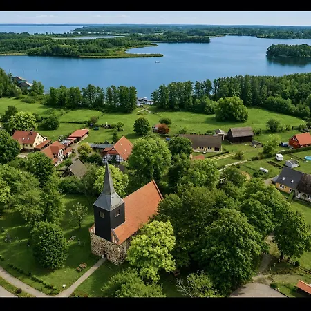Apartment An Der Dorfkirche Vipperow